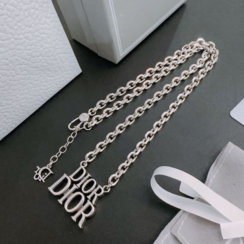 chr1st1an D10r necklaces